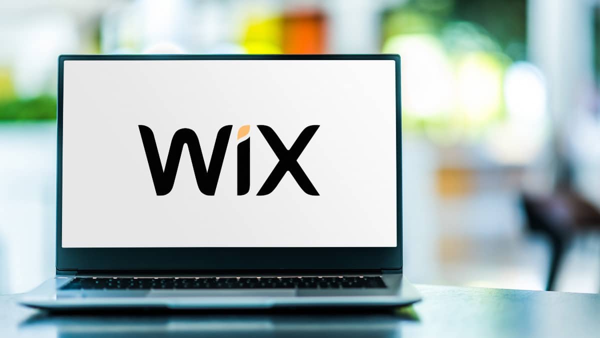 Ordinateur portable affichant le logo de Wix